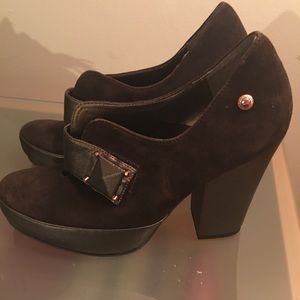 Calvin Klein brown chunky heel shoe